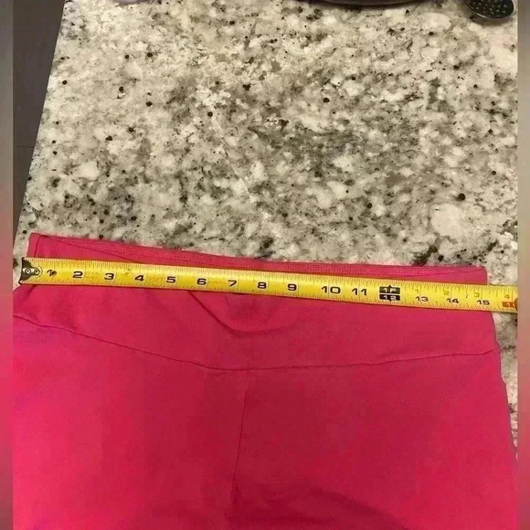 Puma athletic casual pink shorts size large - Picture 6 of 6